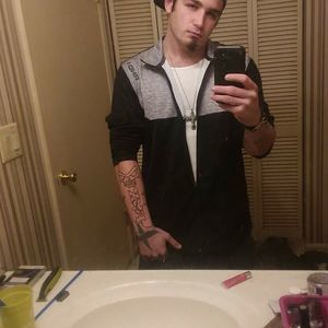 Meet your Posher, Buddy